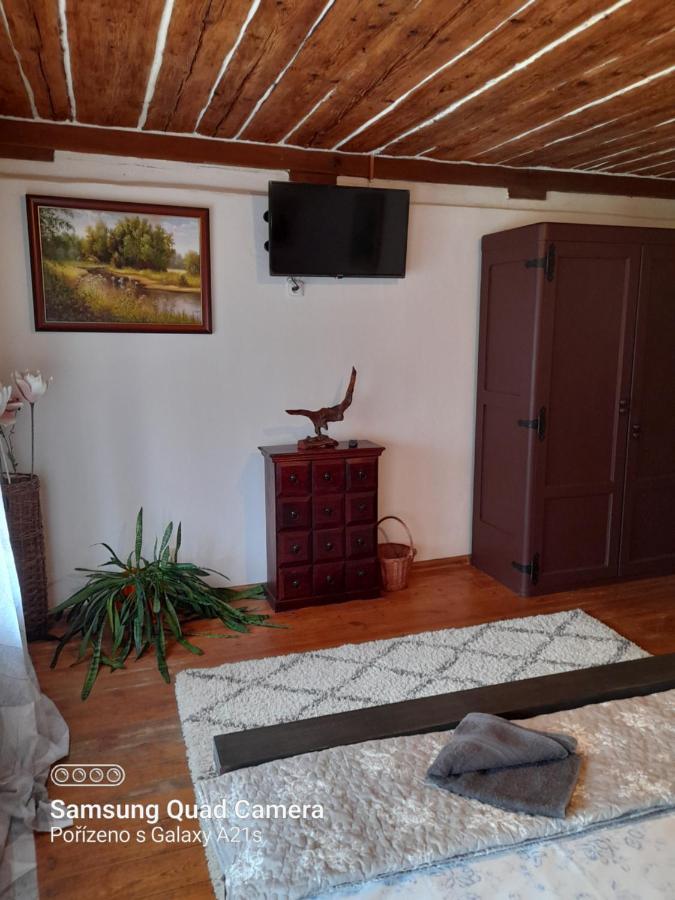 Appartamento Atelier Spojovaci Český Krumlov Esterno foto
