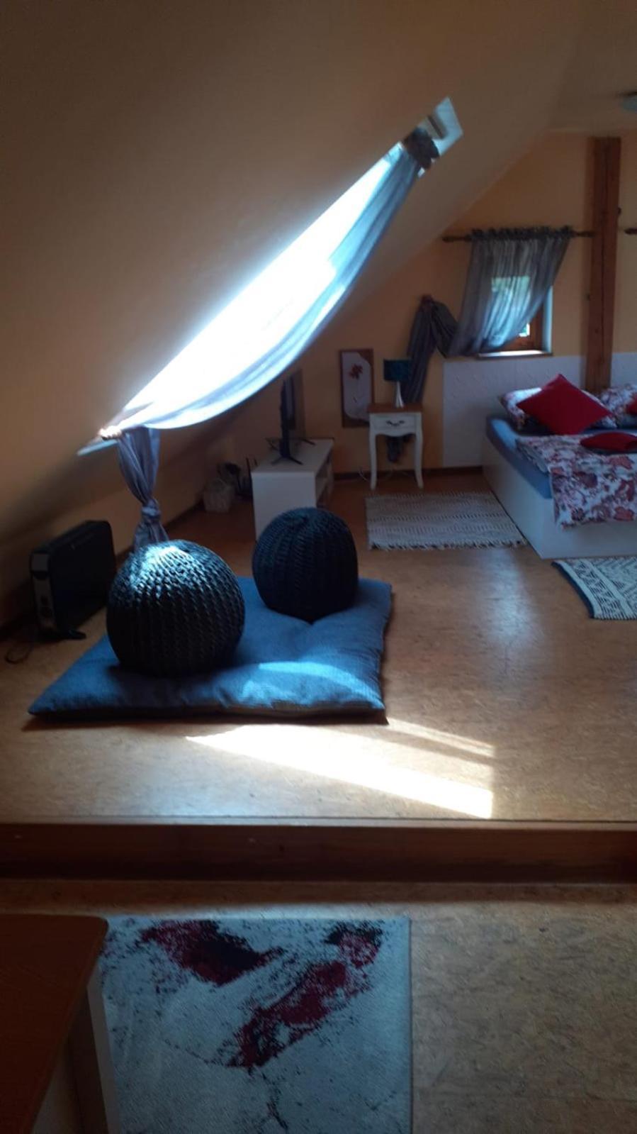 Appartamento Atelier Spojovaci Český Krumlov Esterno foto