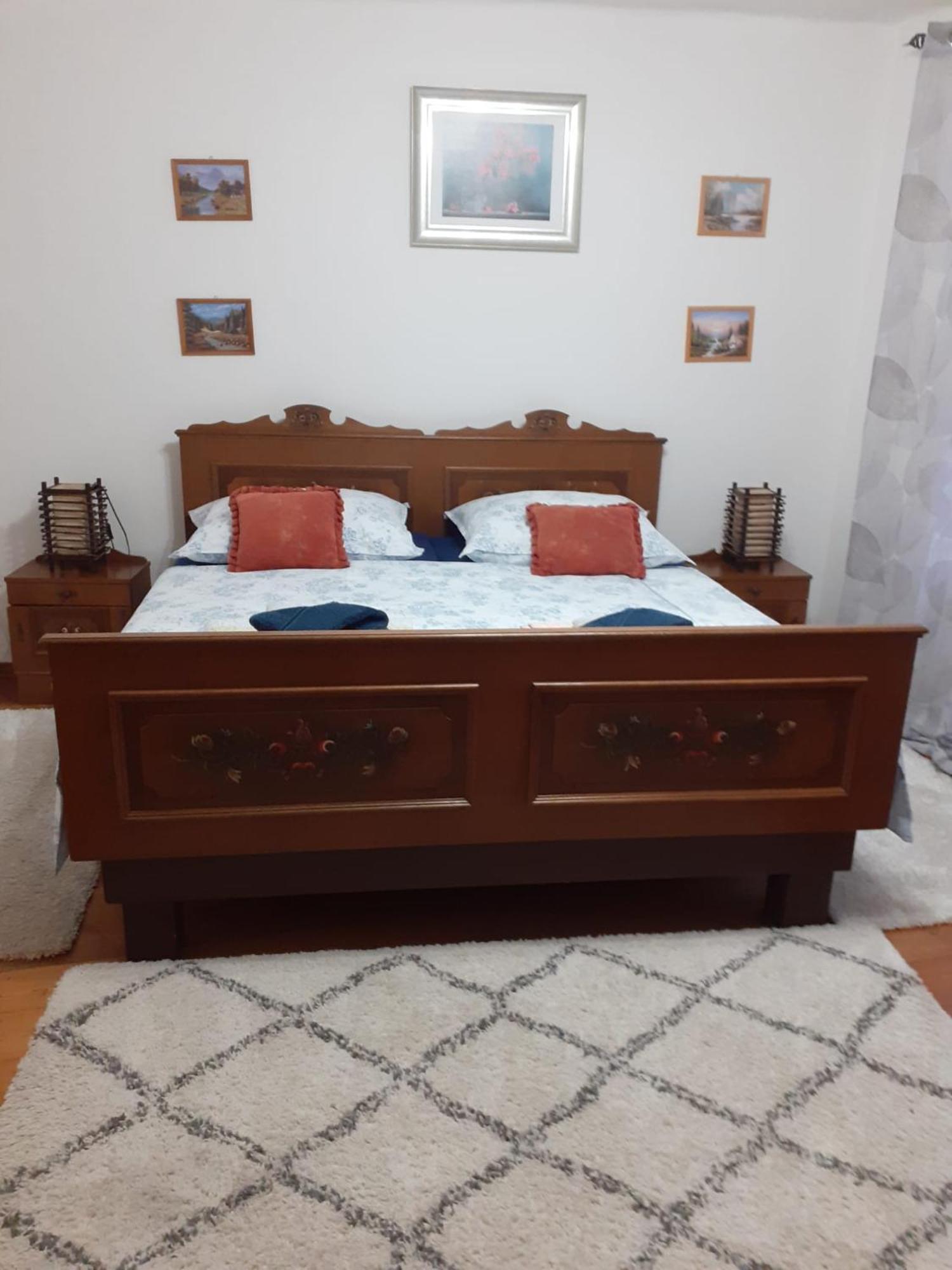 Appartamento Atelier Spojovaci Český Krumlov Esterno foto